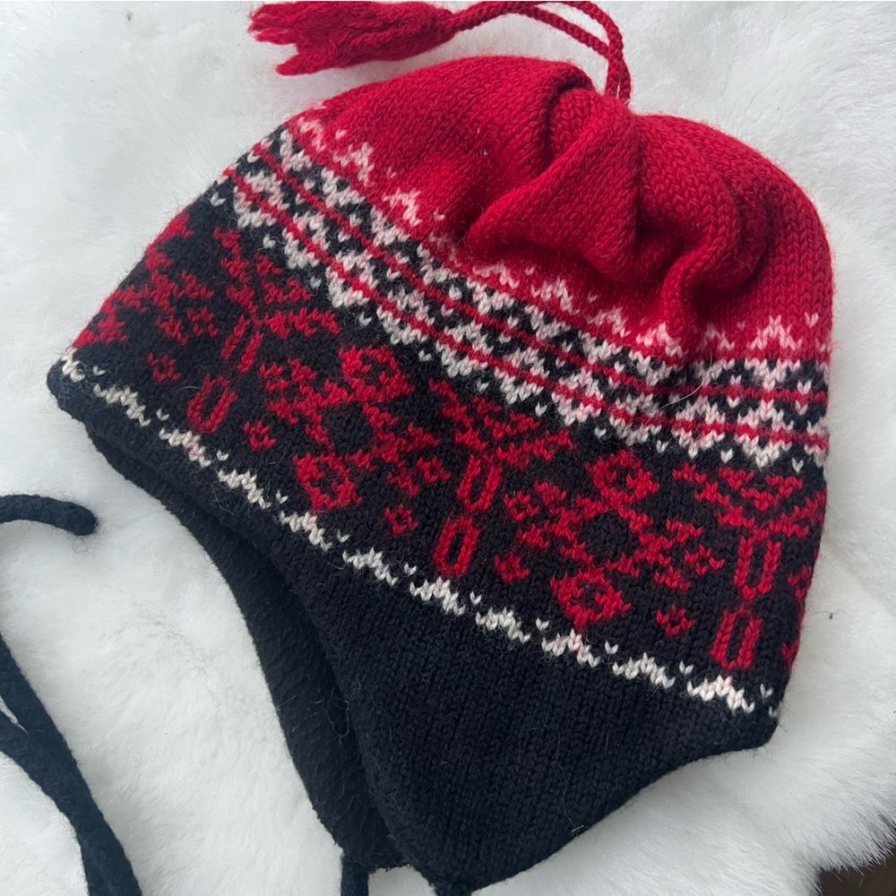 Merkley 100% Virgin Wool ski hat EUC red & black Adult one-size